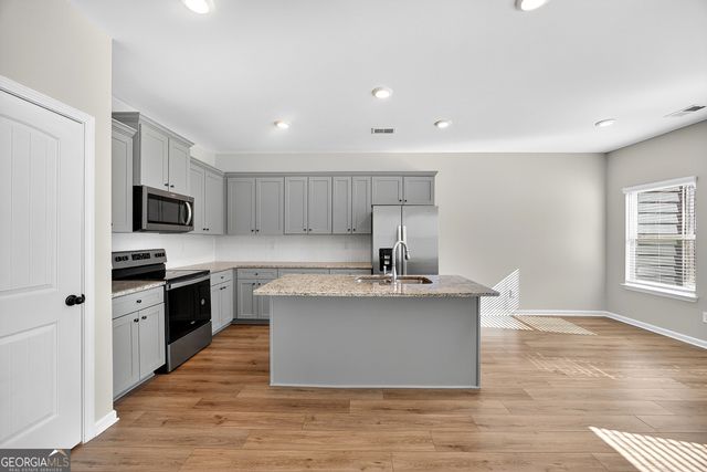 6996 Zaniah Road SW, Atlanta, GA 30331