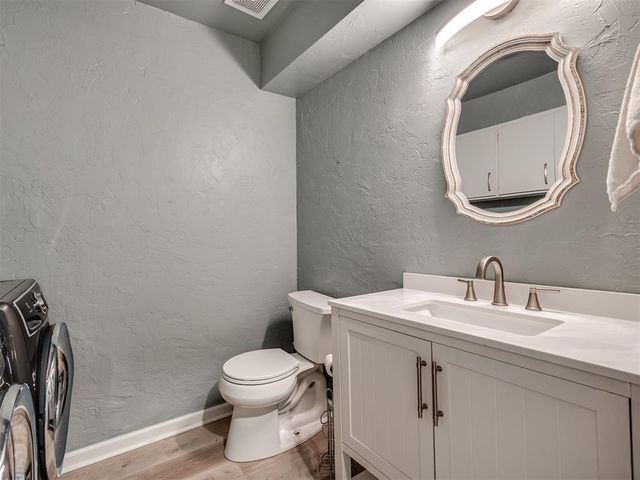 10011 Hefner Village Terrace, Oklahoma City, OK 73162