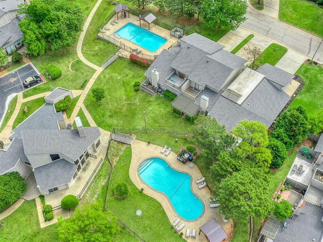 10011 Hefner Village Terrace, Oklahoma City, OK 73162