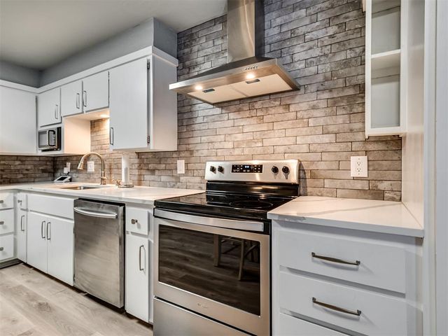 10011 Hefner Village Terrace, Oklahoma City, OK 73162