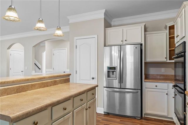 375 Parkmont Way, Dallas, GA 30132