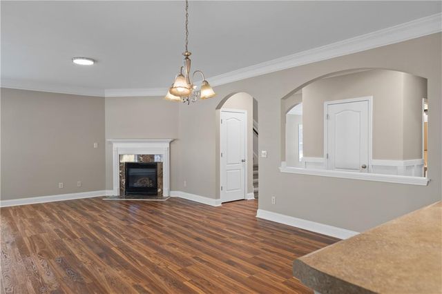 375 Parkmont Way, Dallas, GA 30132