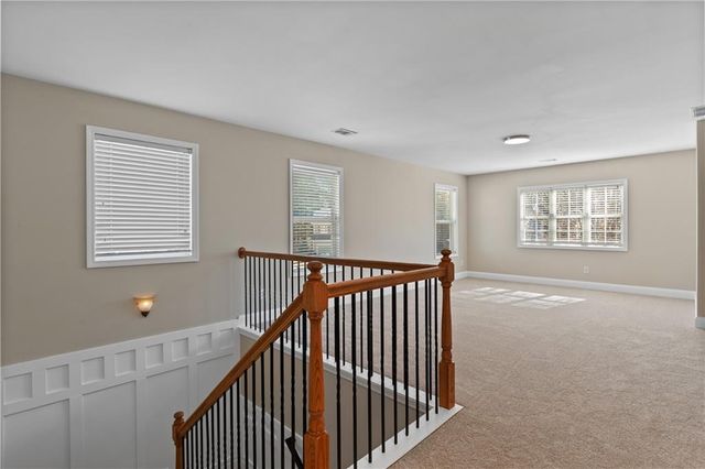 375 Parkmont Way, Dallas, GA 30132