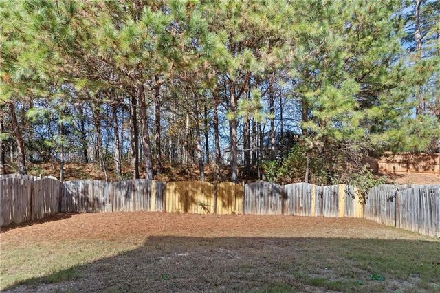 375 Parkmont Way, Dallas, GA 30132