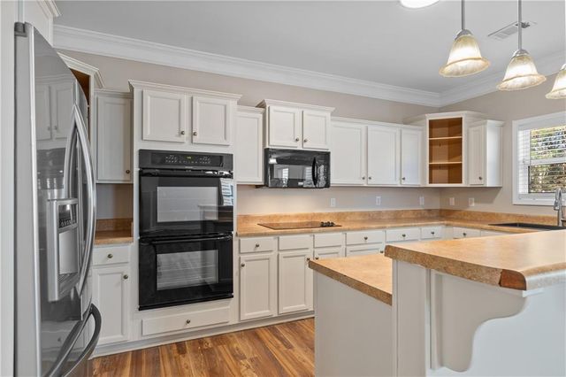 375 Parkmont Way, Dallas, GA 30132