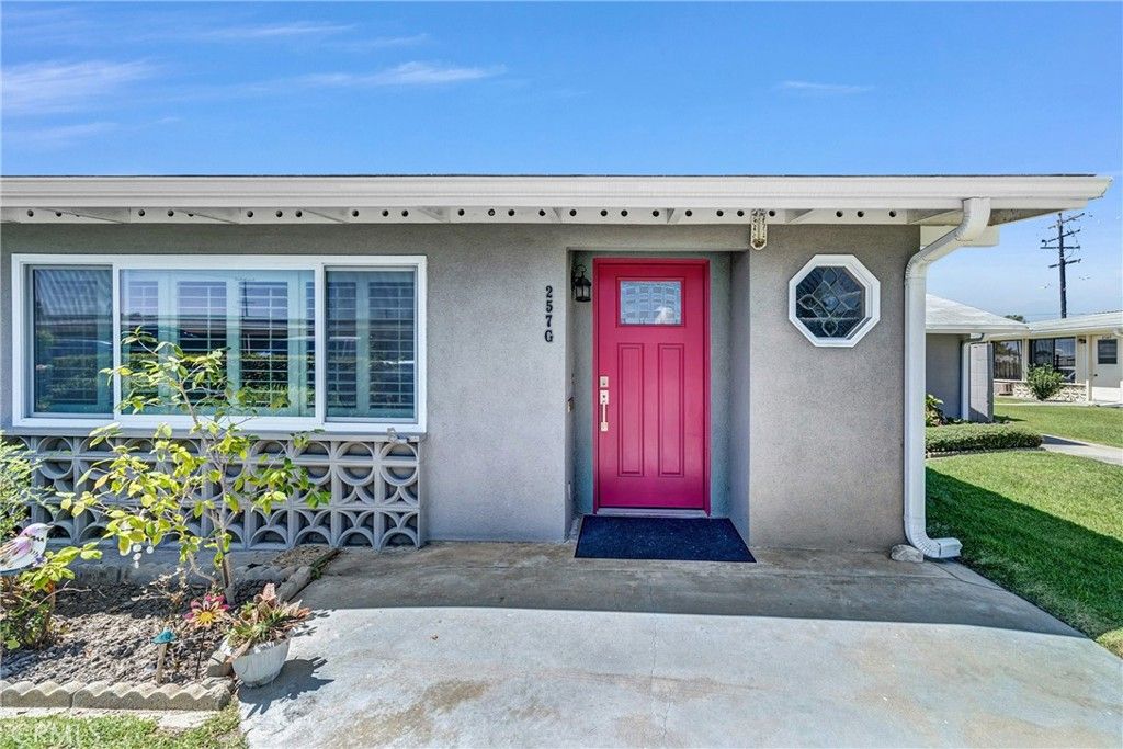 1491 Interlachen Road M10-257G, Seal Beach, CA 90740 — photo 2