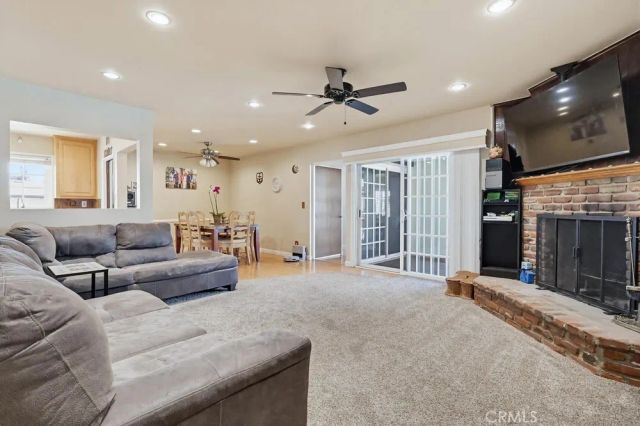 11339 1st Avenue, Whittier, CA 90604