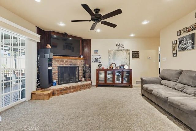 11339 1st Avenue, Whittier, CA 90604