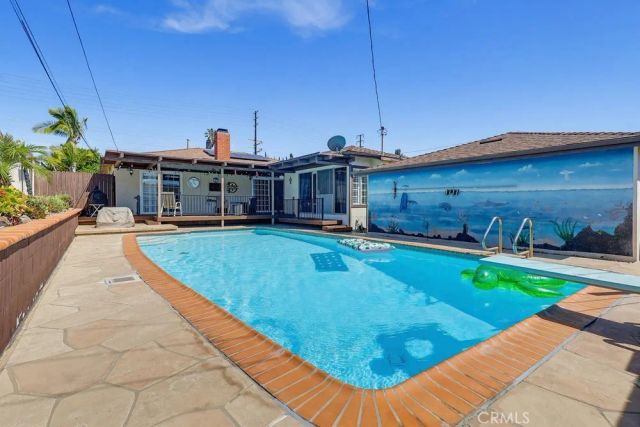 11339 1st Avenue, Whittier, CA 90604