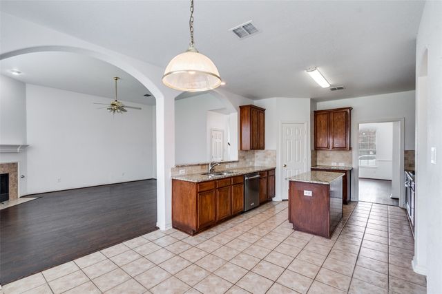 1617 Clarke Springs, Allen, TX 75002