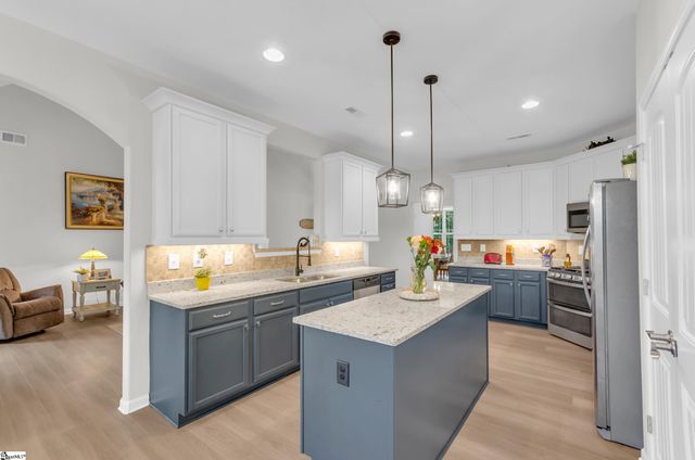 139 Crawford Lake Drive, Easley, SC 29642