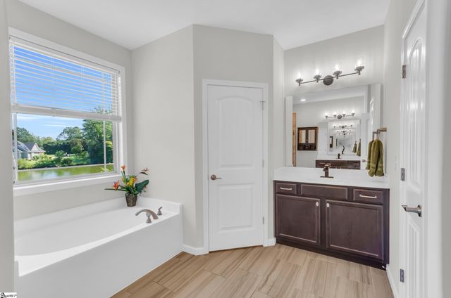 139 Crawford Lake Drive, Easley, SC 29642