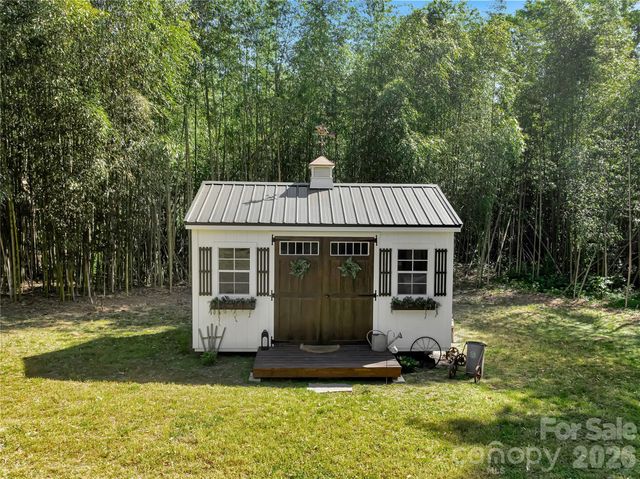 289 Carson Street, Tryon, NC 28782