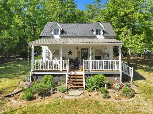 289 Carson Street, Tryon, NC 28782