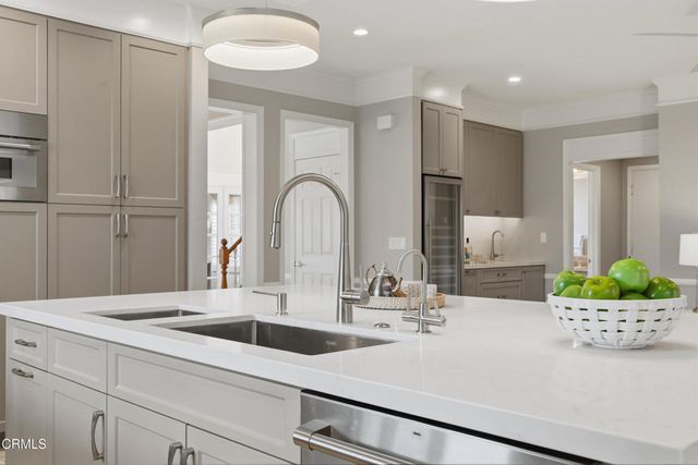 11543 Ragusa Drive, Rancho Cucamonga, CA 91701