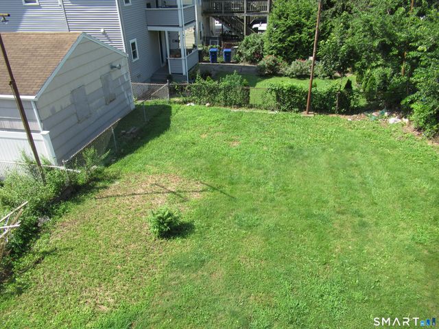 81 Jetland Street 2, Bridgeport, CT 06605