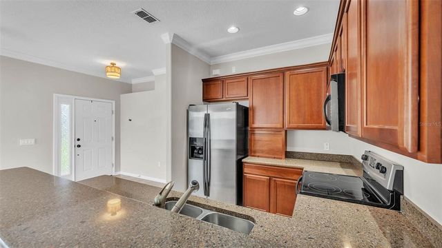 6528 SEDGEFORD DRIVE, Lakeland, FL 33811