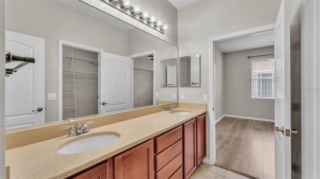 6528 SEDGEFORD DRIVE, Lakeland, FL 33811