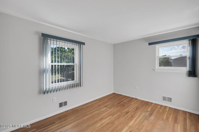 16 Moak Drive, Hazlet, NJ 07730