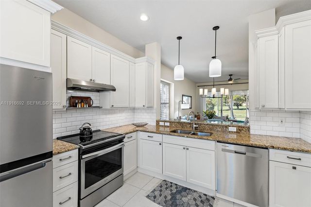 1832 SW Willowbend Ln, Palm City, FL 34990