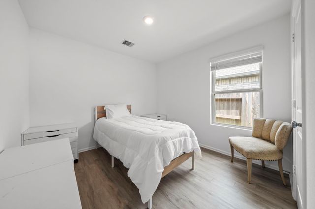 18107 Rockvine Drive, Hockley, TX 77447