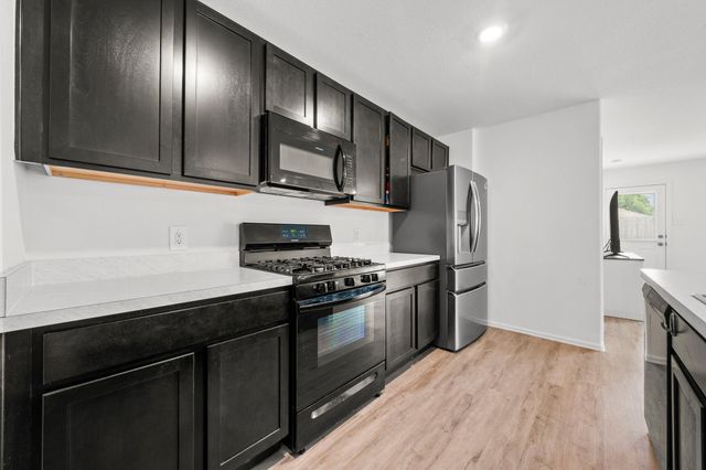 18107 Rockvine Drive, Hockley, TX 77447