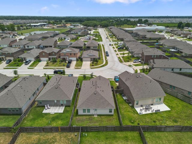 18107 Rockvine Drive, Hockley, TX 77447