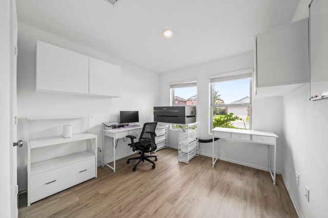 18107 Rockvine Drive, Hockley, TX 77447