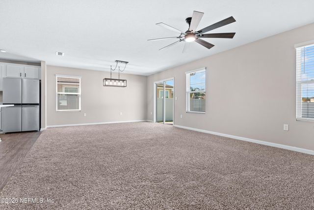 2229 WILLOW GLEN Lane, Green Cove Springs, FL 32043