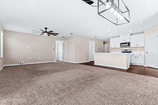 2229 WILLOW GLEN Lane, Green Cove Springs, FL 32043