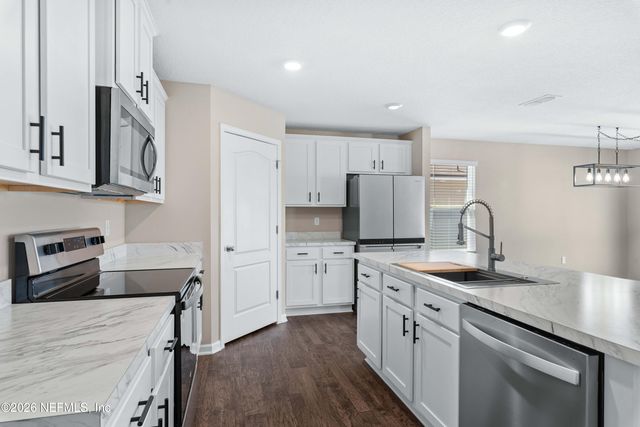 2229 WILLOW GLEN Lane, Green Cove Springs, FL 32043