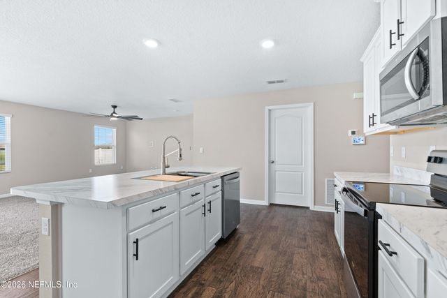 2229 WILLOW GLEN Lane, Green Cove Springs, FL 32043