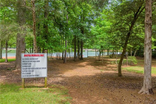 397 Normandy Trail, Lavonia, GA 30553