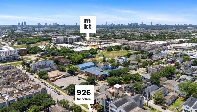 926 Nicholson Street, Houston, TX 77008