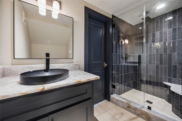 926 Nicholson Street, Houston, TX 77008