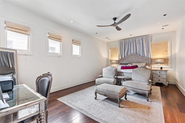 926 Nicholson Street, Houston, TX 77008