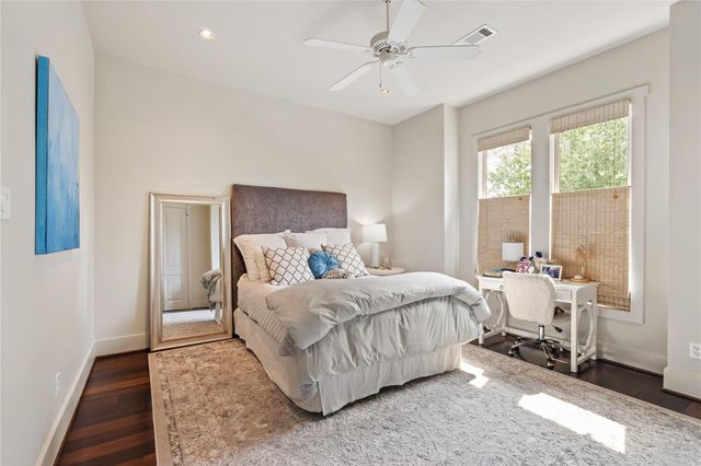 926 Nicholson Street, Houston, TX 77008