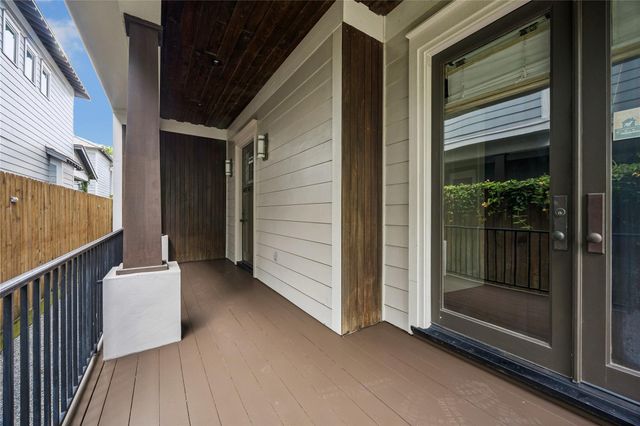 926 Nicholson Street, Houston, TX 77008