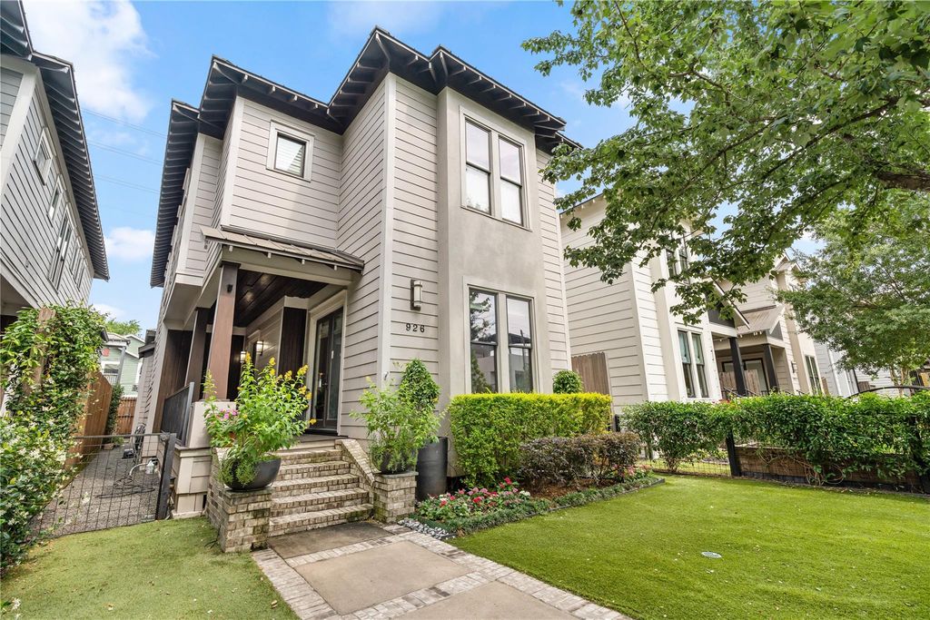 926 Nicholson Street, Houston, TX 77008