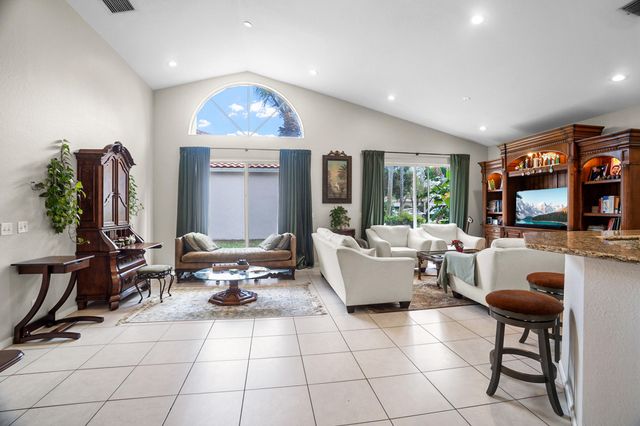 2110 NW 48th Avenue, Coconut Creek, FL 33063