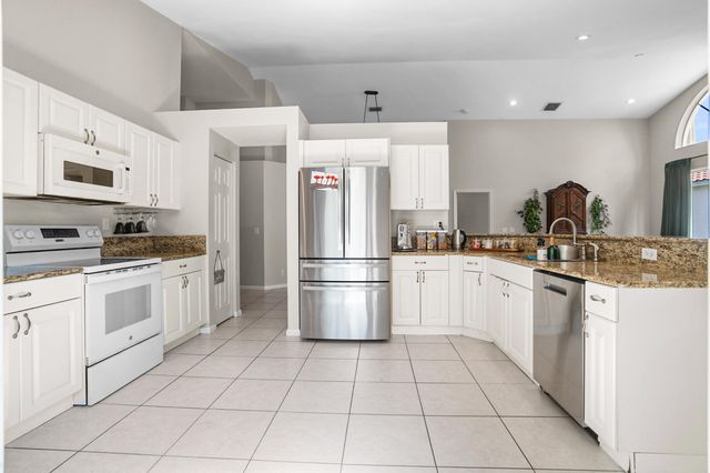 2110 NW 48th Avenue, Coconut Creek, FL 33063