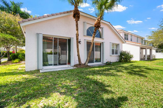 2110 NW 48th Avenue, Coconut Creek, FL 33063