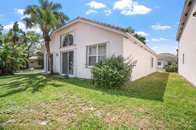 2110 NW 48th Avenue, Coconut Creek, FL 33063