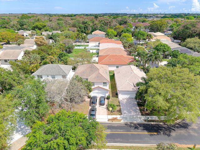 2110 NW 48th Avenue, Coconut Creek, FL 33063
