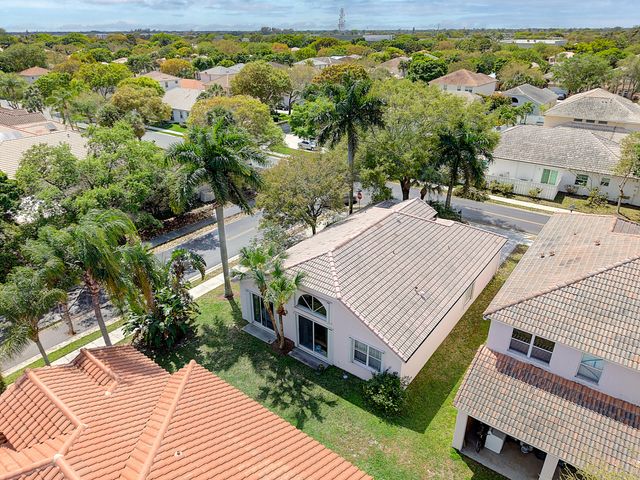 2110 NW 48th Avenue, Coconut Creek, FL 33063