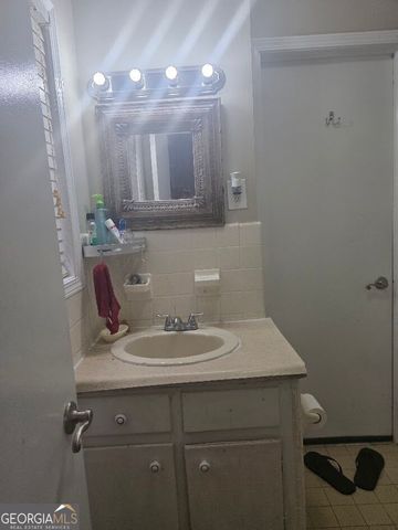 270 South Drive, Hampton, GA 30228