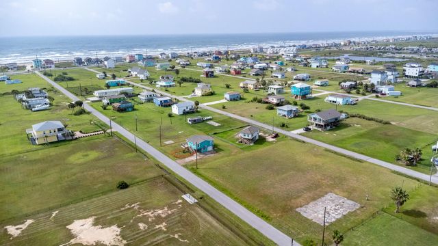 4016 2nd Street, Galveston, TX 77554