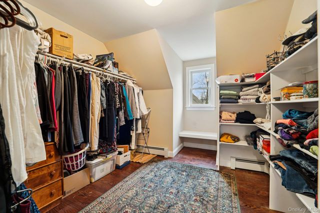 25 Navajo Trail, Sloatsburg, NY 10974