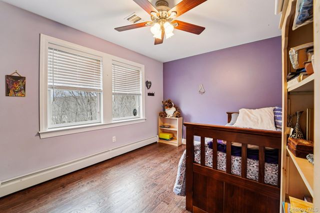 25 Navajo Trail, Sloatsburg, NY 10974