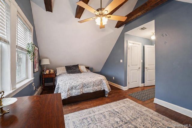 25 Navajo Trail, Sloatsburg, NY 10974